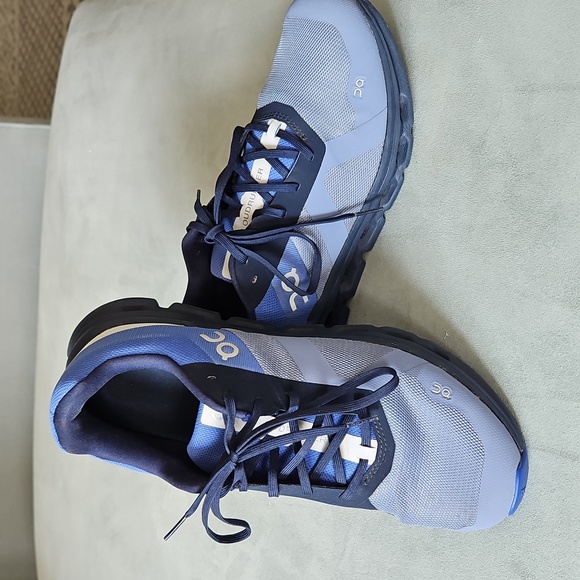 On Running - Men's Cloudrunner Size 11 - Picture 10 of 11